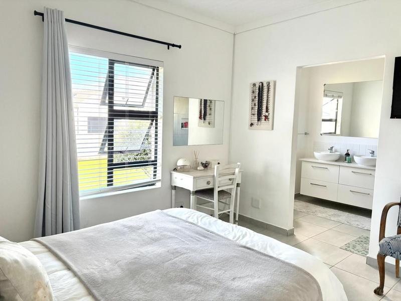 3 Bedroom Property for Sale in Laaiplek Western Cape